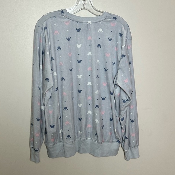 Disney Gray and Pink Pajama Set with Heart Pattern - Picture 7 of 12